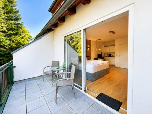 Privater Balkon mit Zugang zum Frostpartment